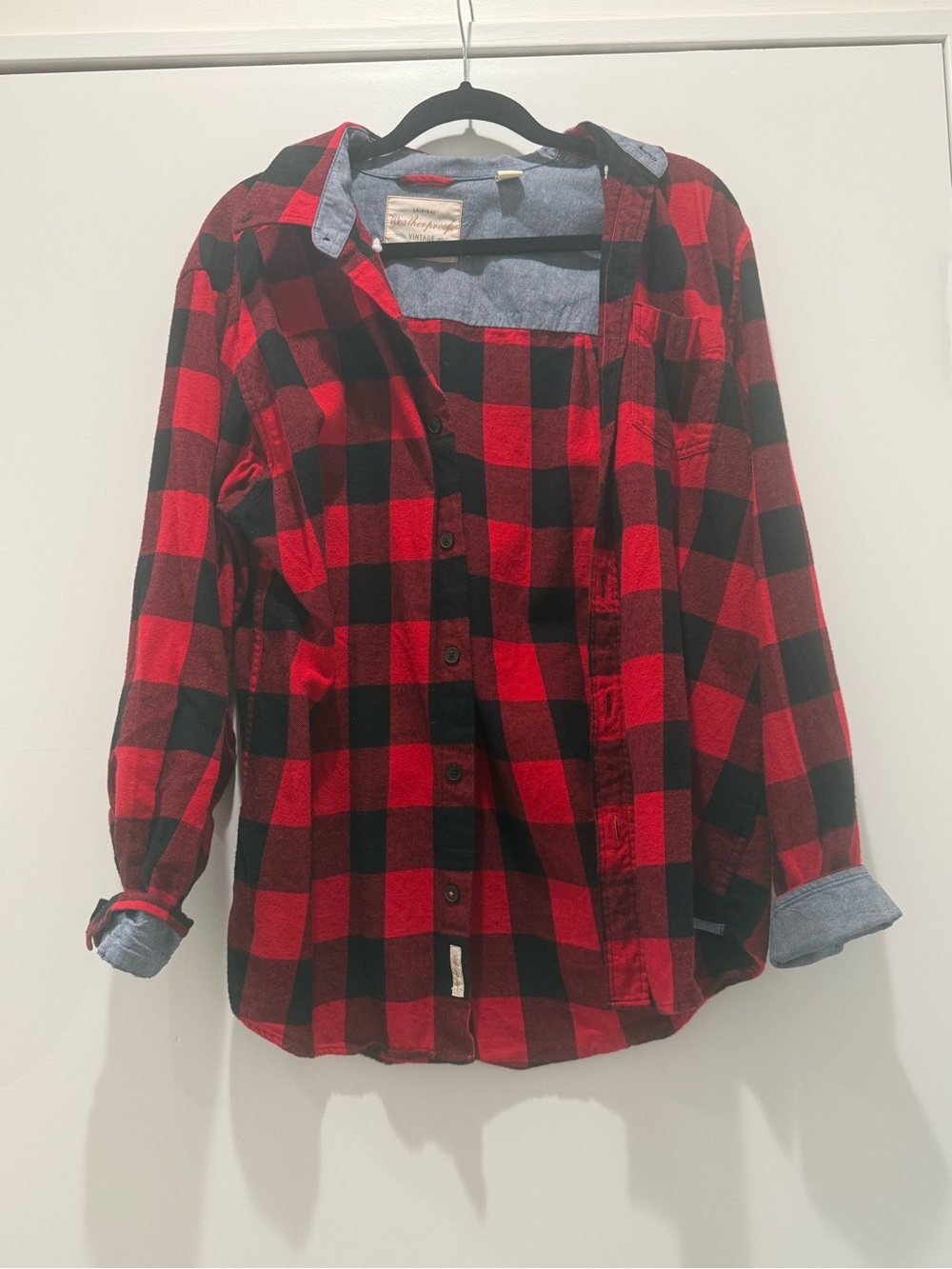 Red & Black Plaid Button-Up Shirt - Men's Casual Flannel